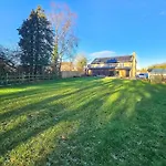 Wayside Farm Staveley (Yorkshire)